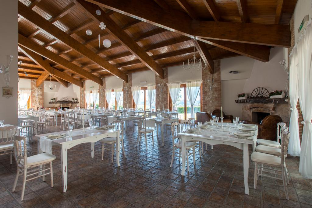 Valle Dell'Aquila Country House Hotel Settefrati Bagian luar foto